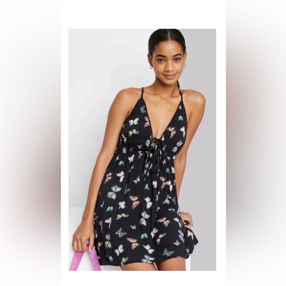 Brand new with tags. Target butterfly dress. Size XL